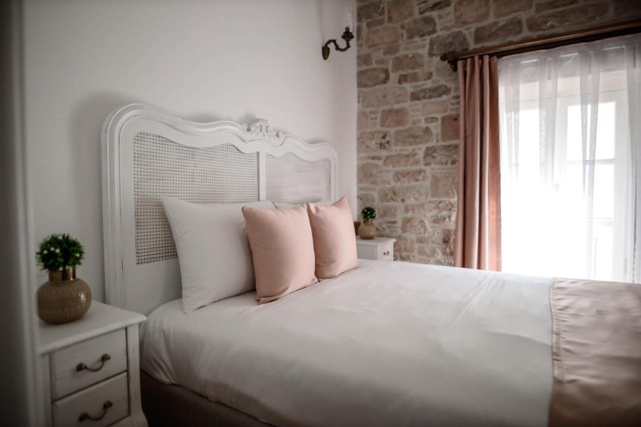 Baris Otel Cunda Ayvalik Luaran gambar
