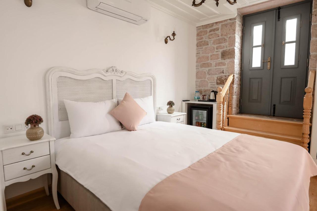Baris Otel Cunda Ayvalik Luaran gambar