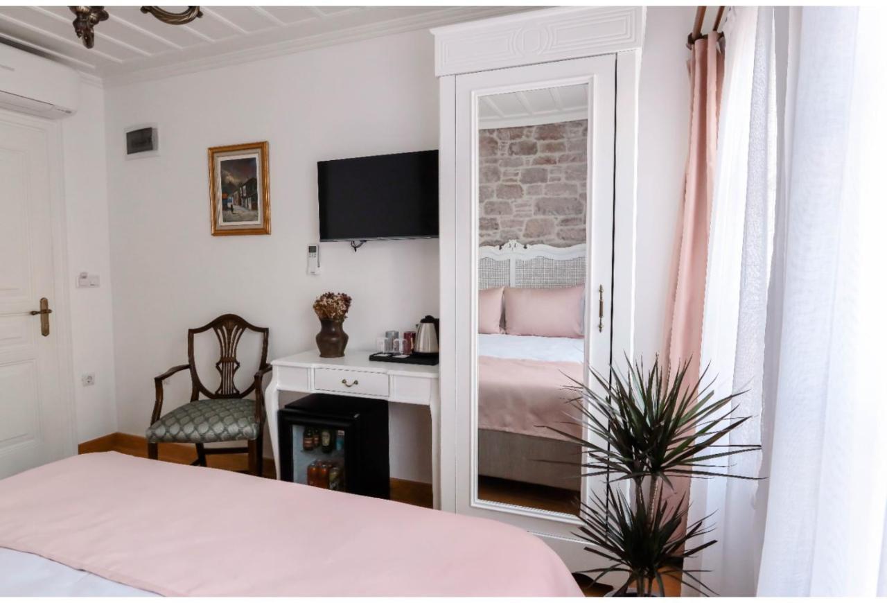 Baris Otel Cunda Ayvalik Luaran gambar